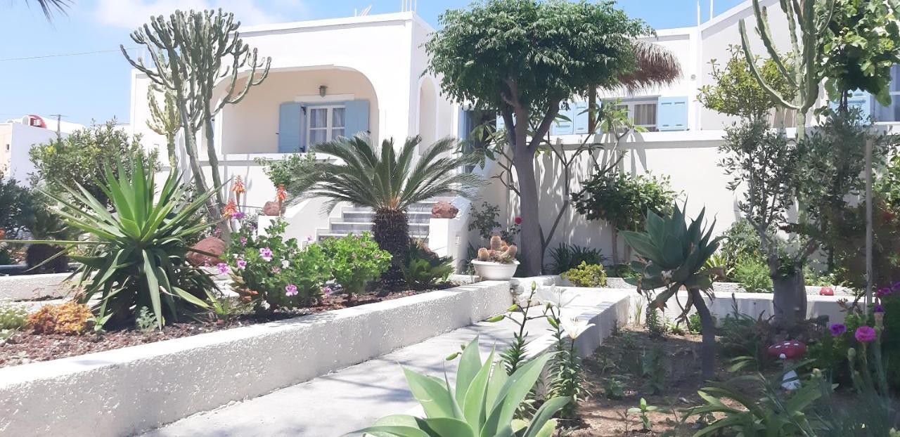 Villa Nikos Karamolegkos Kamari エクステリア 写真